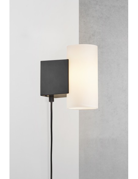 Nordlux Mona 3-step-Dim wall lamp