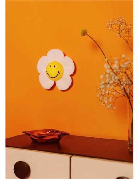 MRMARIA_SMILEY_DAISY_DAY_LIGHT_LIGHTANDSHADE_3