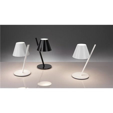 Artemide La Petite Table lamp