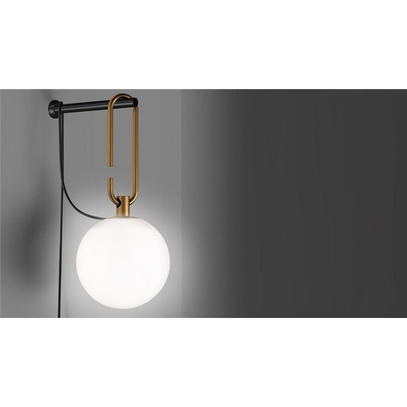 Artemide nh Wall lamp