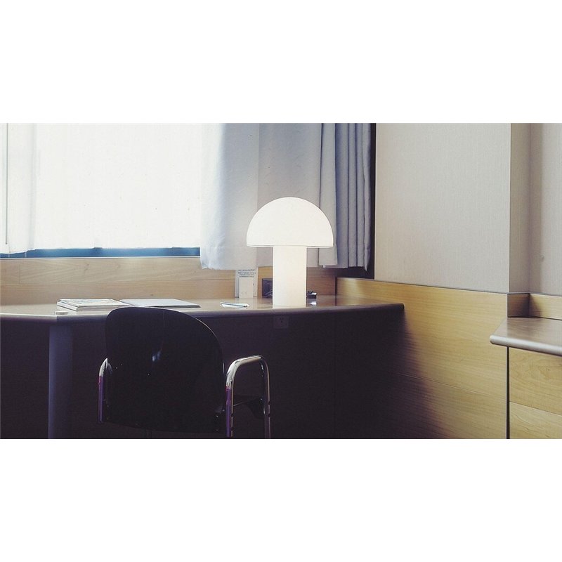Artemide Onfale Medio Table lamp