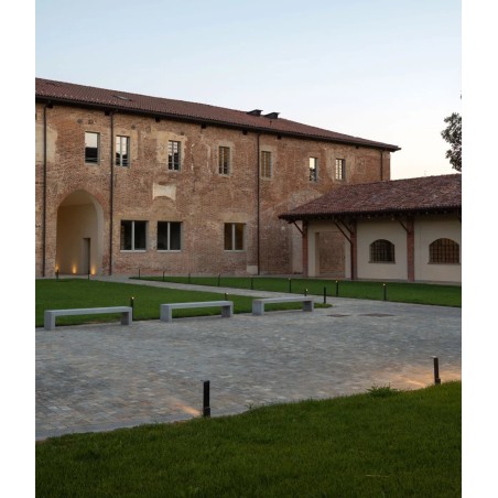 Delta Light Elbo Asymmetric P 60 garden lamp