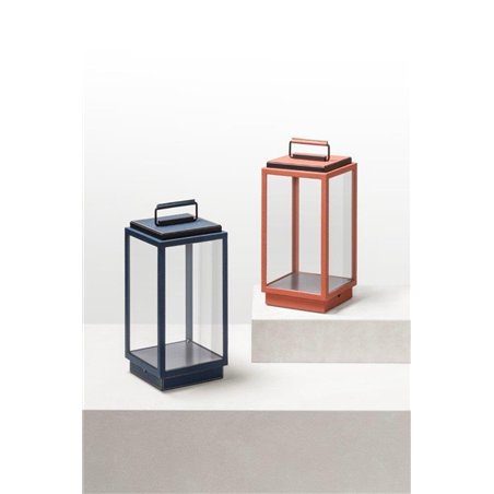 Tekna Blakes table lamp