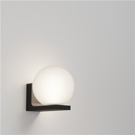 Delta Light OONO W S Wall lamp