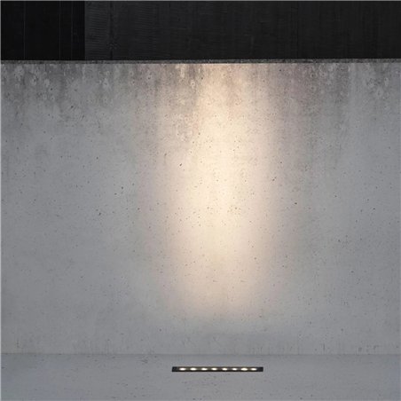 Delta Light Logic Linear 440 Wallgrazer floor lamp